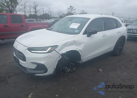 2025 Honda Hr-V Awd Sport z USA, uszkodzony, nr VIN 3CZRZ2H55SM735902